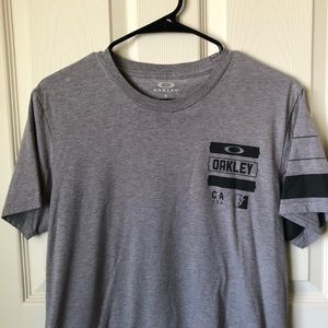 Mens shirt. Barely worn, perfect condition!